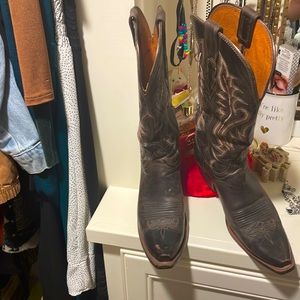 Lucchese cowgirl boots